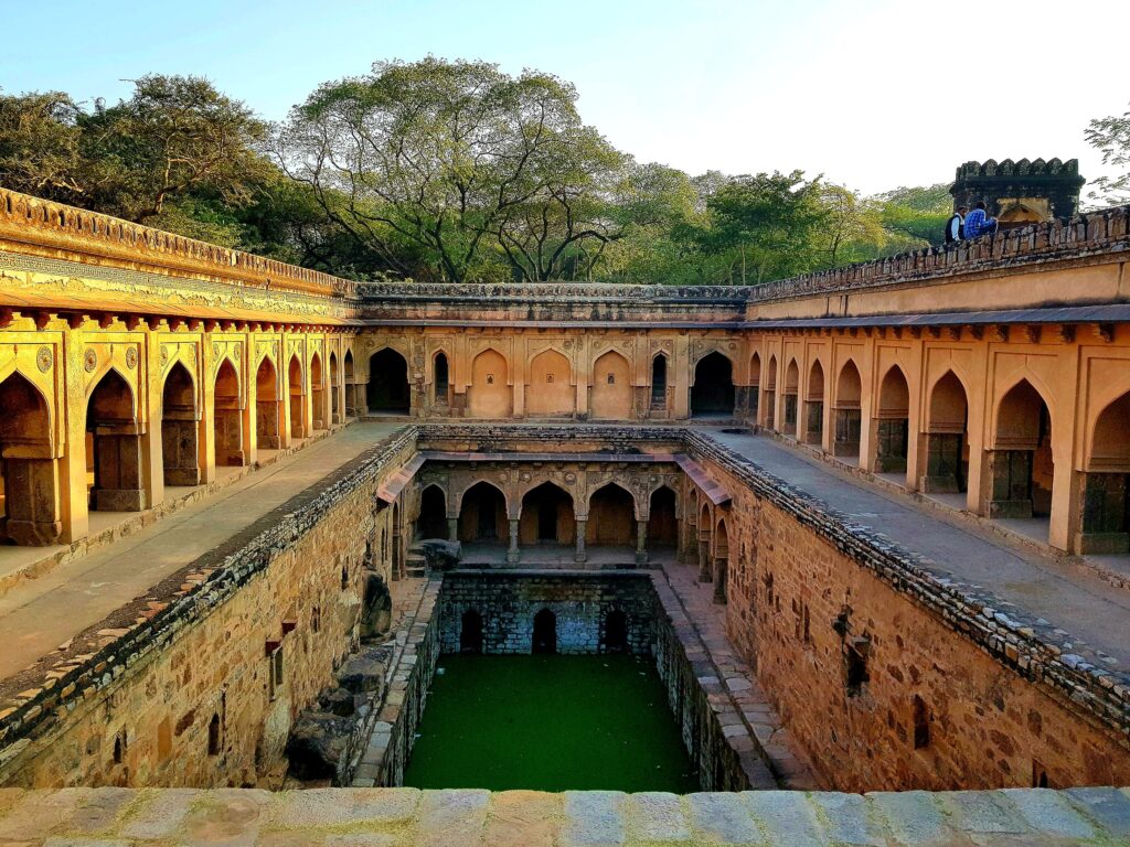 Rajon Ki Baoli